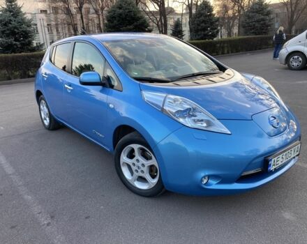 Синий Ниссан Лиф, объемом двигателя 0 л и пробегом 74 тыс. км за 6200 $, фото 1 на Automoto.ua