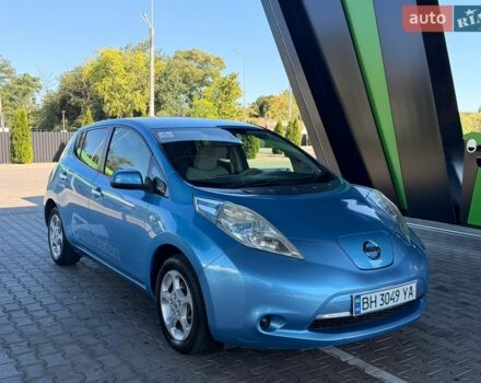 Синій Ніссан Ліф, об'ємом двигуна 0 л та пробігом 130 тис. км за 4900 $, фото 1 на Automoto.ua