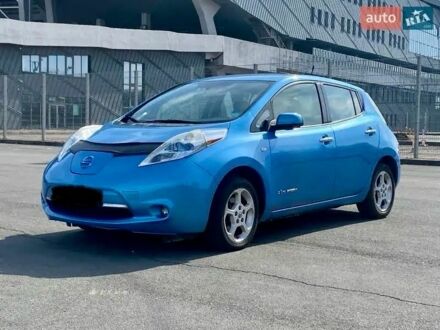 Синій Ніссан Ліф, об'ємом двигуна 0 л та пробігом 120 тис. км за 5000 $, фото 1 на Automoto.ua