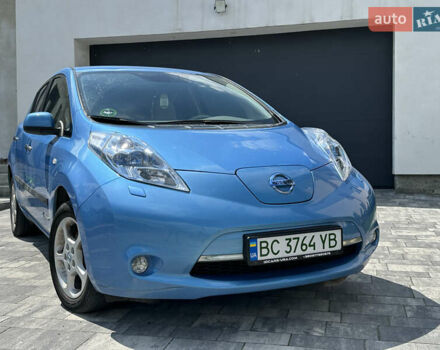 Синий Ниссан Лиф, объемом двигателя 0 л и пробегом 135 тыс. км за 3900 $, фото 1 на Automoto.ua