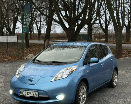 Синий Ниссан Лиф, объемом двигателя 0 л и пробегом 162 тыс. км за 4450 $, фото 1 на Automoto.ua