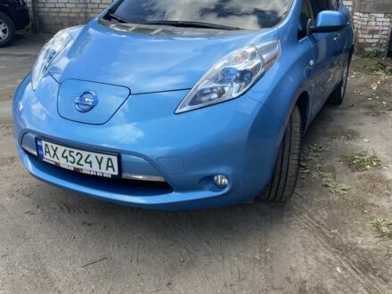 Синий Ниссан Лиф, объемом двигателя 0 л и пробегом 156 тыс. км за 5300 $, фото 1 на Automoto.ua