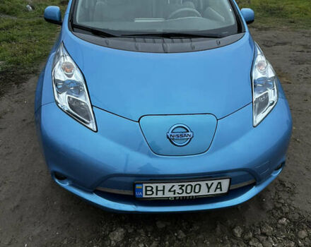 Синий Ниссан Лиф, объемом двигателя 0 л и пробегом 104 тыс. км за 4200 $, фото 1 на Automoto.ua