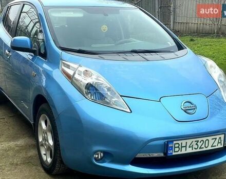 Синий Ниссан Лиф, объемом двигателя 0 л и пробегом 118 тыс. км за 8500 $, фото 1 на Automoto.ua