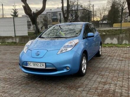 Синий Ниссан Лиф, объемом двигателя 0 л и пробегом 99 тыс. км за 3700 $, фото 1 на Automoto.ua