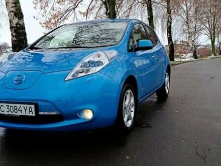 Синий Ниссан Лиф, объемом двигателя 0 л и пробегом 120 тыс. км за 4650 $, фото 1 на Automoto.ua