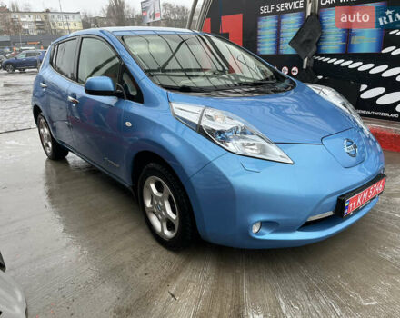 Синий Ниссан Лиф, объемом двигателя 0 л и пробегом 107 тыс. км за 4350 $, фото 1 на Automoto.ua