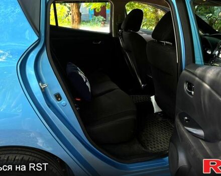Синий Ниссан Лиф, объемом двигателя 60 л и пробегом 97 тыс. км за 5700 $, фото 1 на Automoto.ua