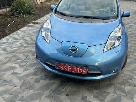 Синий Ниссан Лиф, объемом двигателя 0 л и пробегом 132 тыс. км за 5200 $, фото 1 на Automoto.ua