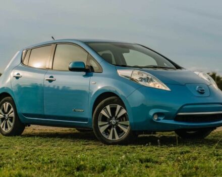 Синий Ниссан Лиф, объемом двигателя 0 л и пробегом 90 тыс. км за 4100 $, фото 1 на Automoto.ua