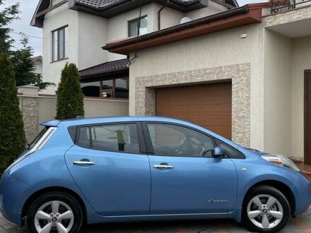 Синій Ніссан Ліф, об'ємом двигуна 0 л та пробігом 116 тис. км за 8300 $, фото 1 на Automoto.ua