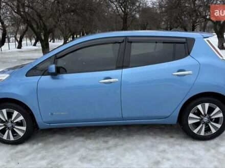 Синий Ниссан Лиф, объемом двигателя 0 л и пробегом 237 тыс. км за 8900 $, фото 1 на Automoto.ua