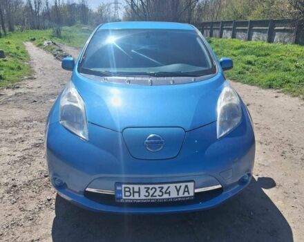 Синий Ниссан Лиф, объемом двигателя 0 л и пробегом 190 тыс. км за 5000 $, фото 1 на Automoto.ua
