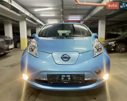 Синий Ниссан Лиф, объемом двигателя 0 л и пробегом 98 тыс. км за 6800 $, фото 1 на Automoto.ua