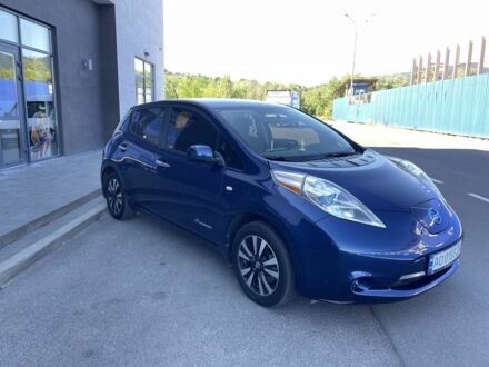 Синий Ниссан Лиф, объемом двигателя 0 л и пробегом 150 тыс. км за 6800 $, фото 1 на Automoto.ua