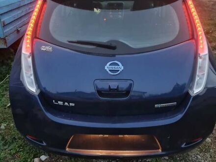 Синій Ніссан Ліф, об'ємом двигуна 0 л та пробігом 59 тис. км за 5300 $, фото 1 на Automoto.ua