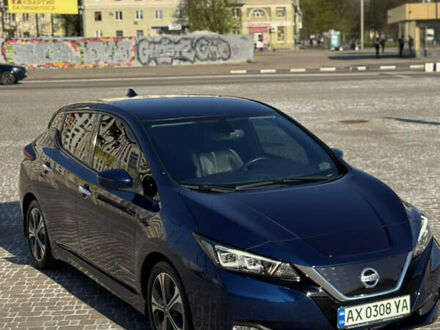 Синий Ниссан Лиф, объемом двигателя 0 л и пробегом 90 тыс. км за 13500 $, фото 1 на Automoto.ua