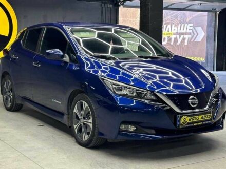 Синий Ниссан Лиф, объемом двигателя 0 л и пробегом 65 тыс. км за 14000 $, фото 1 на Automoto.ua