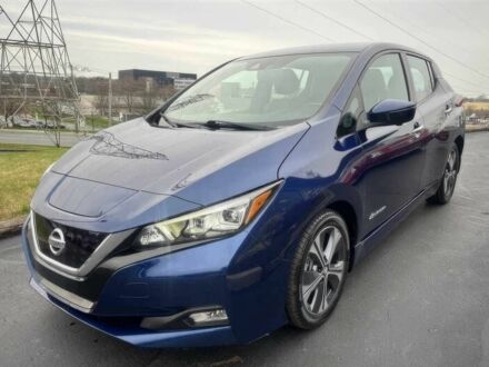 Синий Ниссан Лиф, объемом двигателя 0 л и пробегом 30 тыс. км за 11000 $, фото 1 на Automoto.ua