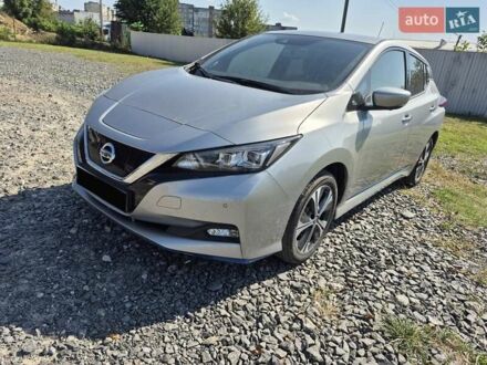 Синий Ниссан Лиф, объемом двигателя 0 л и пробегом 87 тыс. км за 15539 $, фото 1 на Automoto.ua