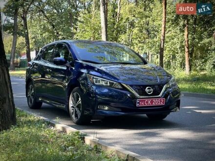 Синий Ниссан Лиф, объемом двигателя 0 л и пробегом 37 тыс. км за 17200 $, фото 1 на Automoto.ua