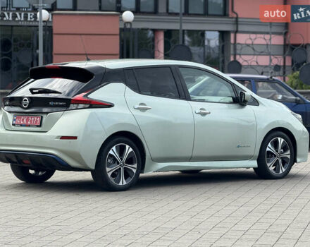 Зеленый Ниссан Лиф, объемом двигателя 0 л и пробегом 83 тыс. км за 12550 $, фото 15 на Automoto.ua