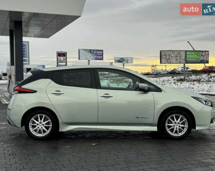 Зеленый Ниссан Лиф, объемом двигателя 0 л и пробегом 99 тыс. км за 11990 $, фото 18 на Automoto.ua