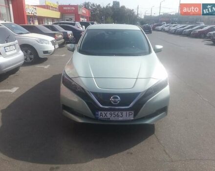 Зеленый Ниссан Лиф, объемом двигателя 0 л и пробегом 233 тыс. км за 11000 $, фото 2 на Automoto.ua