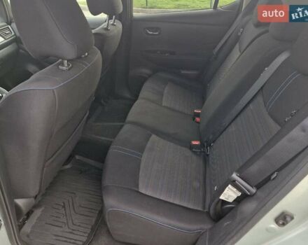 Зеленый Ниссан Лиф, объемом двигателя 0 л и пробегом 70 тыс. км за 13899 $, фото 27 на Automoto.ua