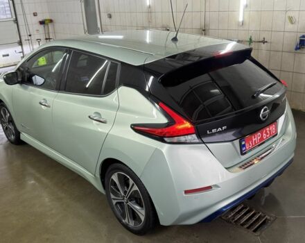 Зеленый Ниссан Лиф, объемом двигателя 0 л и пробегом 115 тыс. км за 13000 $, фото 7 на Automoto.ua