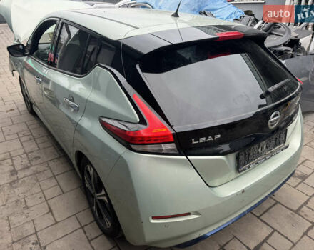 Зелений Ніссан Ліф, об'ємом двигуна 0 л та пробігом 156 тис. км за 6899 $, фото 2 на Automoto.ua