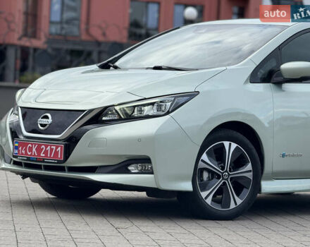 Зеленый Ниссан Лиф, объемом двигателя 0 л и пробегом 83 тыс. км за 12550 $, фото 3 на Automoto.ua