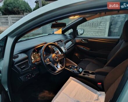 Зеленый Ниссан Лиф, объемом двигателя 0 л и пробегом 185 тыс. км за 9200 $, фото 11 на Automoto.ua