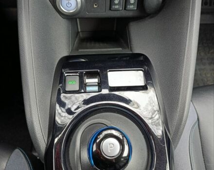 Зеленый Ниссан Лиф, объемом двигателя 0 л и пробегом 115 тыс. км за 13000 $, фото 14 на Automoto.ua