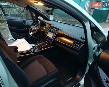 Зеленый Ниссан Лиф, объемом двигателя 0 л и пробегом 185 тыс. км за 9200 $, фото 14 на Automoto.ua