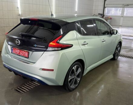 Зеленый Ниссан Лиф, объемом двигателя 0 л и пробегом 115 тыс. км за 13000 $, фото 6 на Automoto.ua