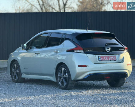 Зеленый Ниссан Лиф, объемом двигателя 0 л и пробегом 149 тыс. км за 11399 $, фото 9 на Automoto.ua