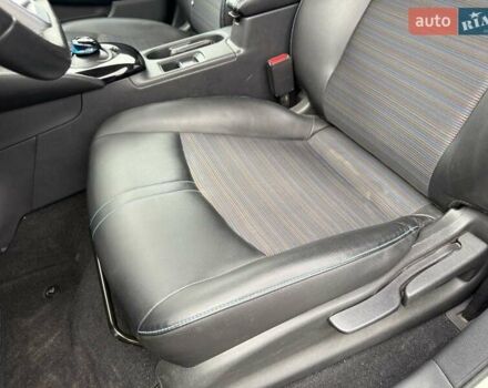 Зеленый Ниссан Лиф, объемом двигателя 0 л и пробегом 129 тыс. км за 11200 $, фото 18 на Automoto.ua