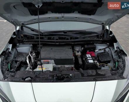 Зеленый Ниссан Лиф, объемом двигателя 0 л и пробегом 81 тыс. км за 11250 $, фото 55 на Automoto.ua