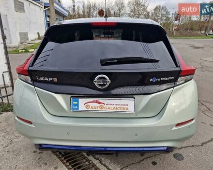 Зеленый Ниссан Лиф, объемом двигателя 0 л и пробегом 70 тыс. км за 13899 $, фото 4 на Automoto.ua