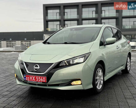 Зеленый Ниссан Лиф, объемом двигателя 0 л и пробегом 99 тыс. км за 11990 $, фото 19 на Automoto.ua