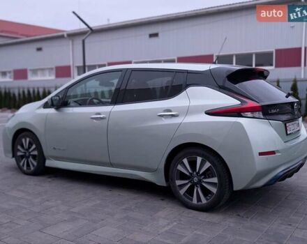 Зеленый Ниссан Лиф, объемом двигателя 0 л и пробегом 81 тыс. км за 11250 $, фото 14 на Automoto.ua