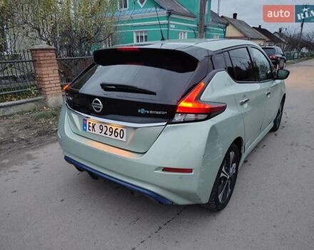 Зеленый Ниссан Лиф, объемом двигателя 0 л и пробегом 185 тыс. км за 9200 $, фото 5 на Automoto.ua