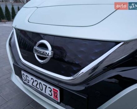 Зеленый Ниссан Лиф, объемом двигателя 0 л и пробегом 81 тыс. км за 11250 $, фото 27 на Automoto.ua