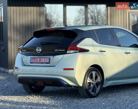 Зеленый Ниссан Лиф, объемом двигателя 0 л и пробегом 149 тыс. км за 11399 $, фото 11 на Automoto.ua