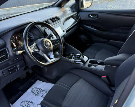 Зеленый Ниссан Лиф, объемом двигателя 0 л и пробегом 149 тыс. км за 11399 $, фото 23 на Automoto.ua