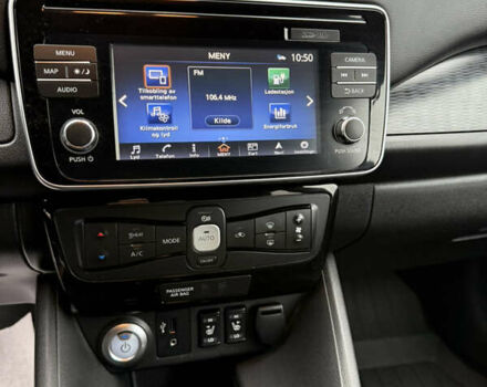 Зеленый Ниссан Лиф, объемом двигателя 0 л и пробегом 83 тыс. км за 11999 $, фото 28 на Automoto.ua