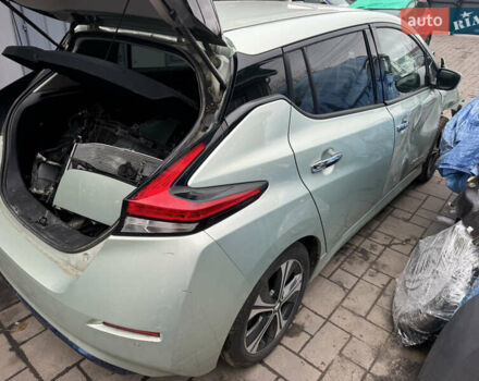 Зелений Ніссан Ліф, об'ємом двигуна 0 л та пробігом 156 тис. км за 6899 $, фото 3 на Automoto.ua