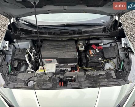 Зеленый Ниссан Лиф, объемом двигателя 0 л и пробегом 129 тыс. км за 11200 $, фото 38 на Automoto.ua