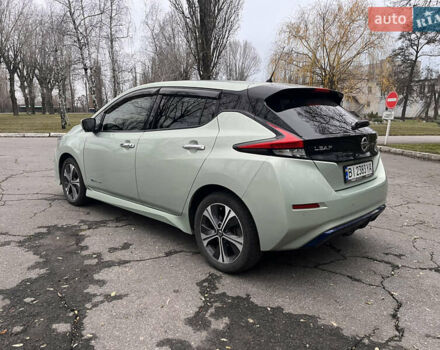 Зелений Ніссан Ліф, об'ємом двигуна 0 л та пробігом 133 тис. км за 12500 $, фото 1 на Automoto.ua